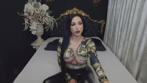 Mikaela online show from 10-17-25, 03:20