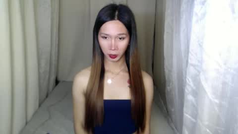 ELLA online show from 01-20-25, 05:06