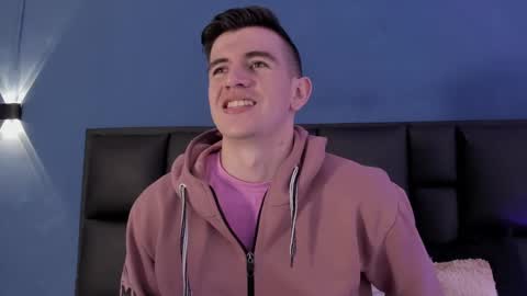 mikael online show from 09-20-25, 04:02