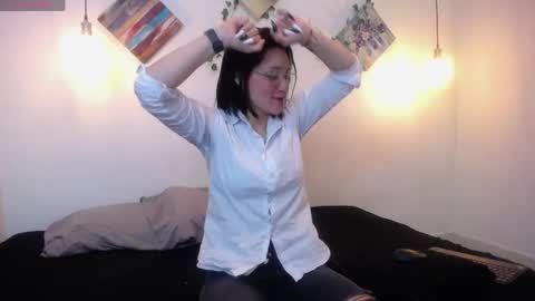 mikaza online show from 05-07-26, 12:54