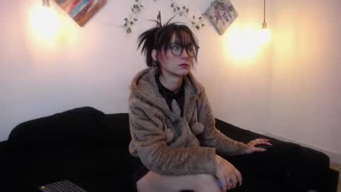 mikaza online show from 05-26-26, 12:45