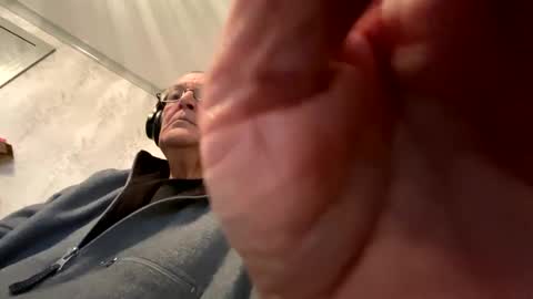 Snapshot of mike26051 chatting on 12-02-24, 06:32 mike26051 online show from 12-02-24, 06:32