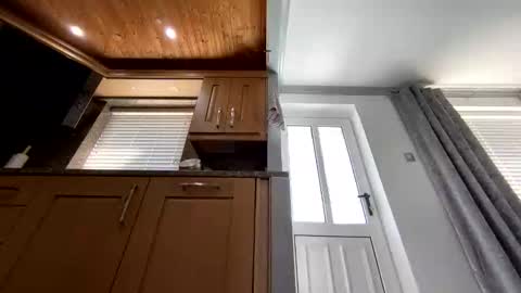 Snapshot of mike26051 chatting on 09-10-25, 11:21 mike26051 online show from 09-10-25, 11:21