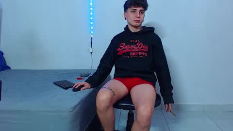 Mike IMDEPENDIENT MODEL online show from 10-21-25, 01:34