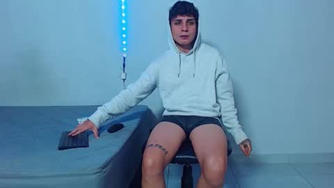 Mike IMDEPENDIENT MODEL online show from 10-23-25, 04:34