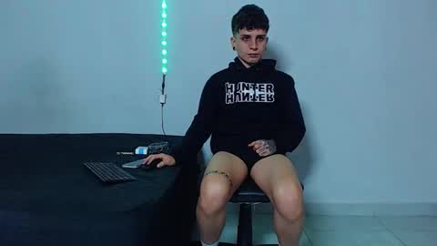 Mike IMDEPENDIENT MODEL online show from 12-15-25, 02:21