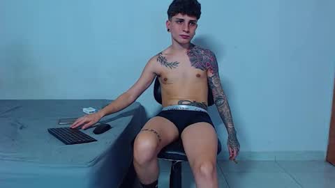 Mike IMDEPENDIENT MODEL online show from 12-20-25, 03:57