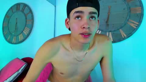 Mike 0233 online show from 01-21-25, 07:37