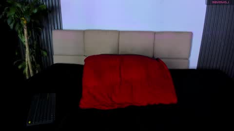 Mike 0233 online show from 02-25-25, 07:31