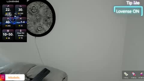 Snapshot of mike_belle chatting on 11-15-25, 08:49 Mike Belle online show from 11-15-25, 08:49