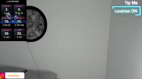 Snapshot of mike_belle chatting on 11-26-25, 03:57 Mike Belle online show from 11-26-25, 03:57