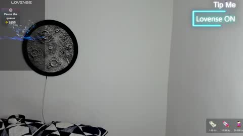 Mike Belle online show from 04-06-26, 01:12