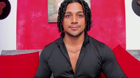 Snapshot of mike_estevess chatting on 12-23-24, 09:38 online show from 12-23-24, 09:38