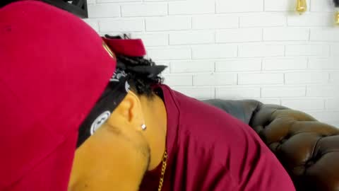 Snapshot of mike_estevess chatting on 01-28-25, 06:05 online show from 01-28-25, 06:05