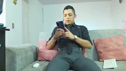 Im Mike online show from 02-05-26, 12:21