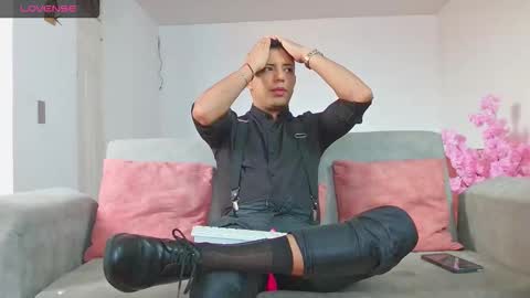 Im Mike online show from 03-05-26, 12:23