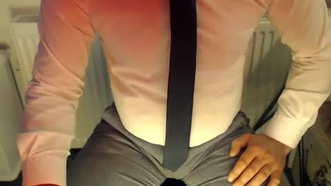 Snapshot of mike_master30 chatting on 05-26-26, 10:00 MikeMaster online show from 05-26-26, 10:00