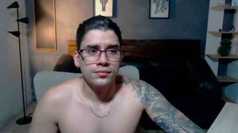 Mike Montoya online show from 04-10-26, 03:12