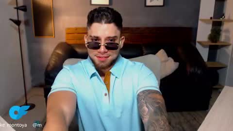 Snapshot of mike_montoya chatting on 07-24-26, 03:59 Mike Montoya online show from 07-24-26, 03:59