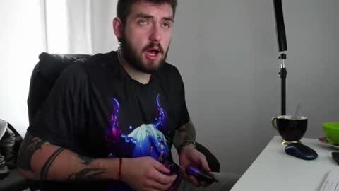 MIKE PLATANO online show from 10-01-25, 01:28