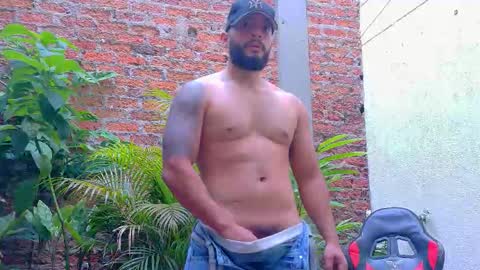 Mike online show from 11-25-25, 01:11