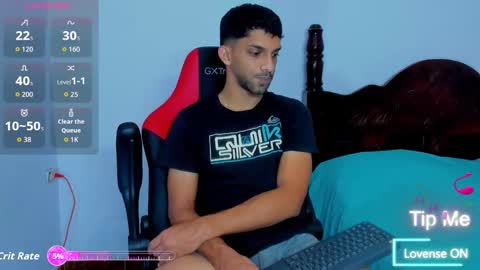 Snapshot of mike_shelby21 chatting on 12-04-25, 03:05 mike_shelby21 online show from 12-04-25, 03:05