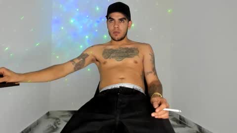 mikee_scooth online show from 04-19-26, 05:23