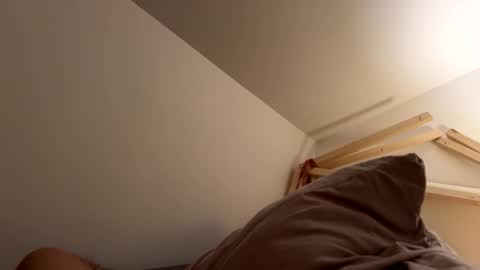 mikem1129 online show from 11-20-25, 06:24