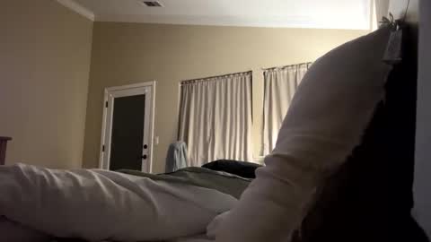 Snapshot of mikemoto84707 chatting on 02-13-26, 05:36 Mike online show from 02-13-26, 05:36