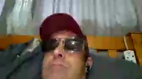 Snapshot of mikeundies chatting on 06-22-26, 06:32 mikeundies online show from 06-22-26, 06:32