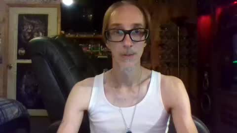 Michael online show from 12-04-24, 01:03