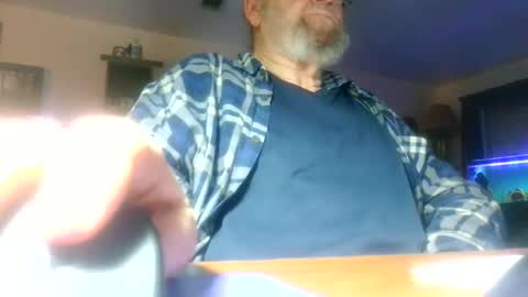 Snapshot of mikeyd1a chatting on 01-11-26, 11:59 mikeyd1a online show from 01-11-26, 11:59