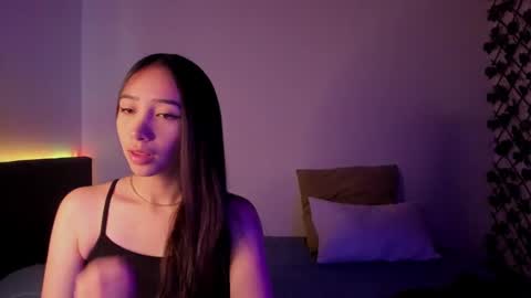 VIOLETAMIKE online show from 03-06-25, 05:11