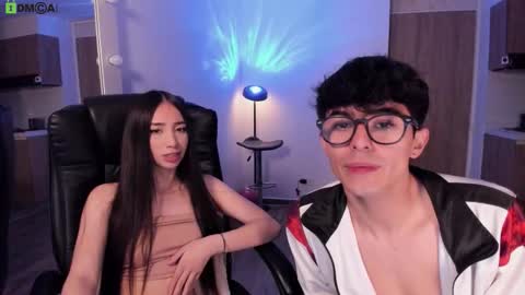 Snapshot of mikeyvioleta chatting on 02-22-26, 10:03 VIOLETAMIKE online show from 02-22-26, 10:03