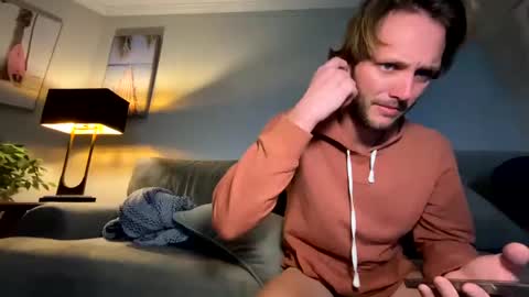 Snapshot of mikeywhite123 chatting on 01-21-25, 07:58 mikeywhite123 online show from 01-21-25, 07:58