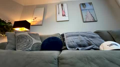 mikeywhite123 online show from 01-09-26, 01:03