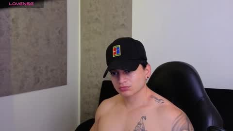 MIKKE online show from 03-04-26, 02:45