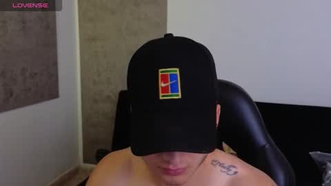 MIKKE online show from 03-13-26, 02:45