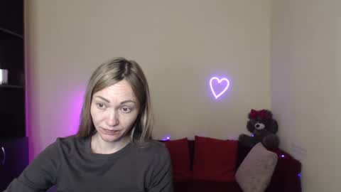 Adalina online show from 04-26-26, 05:21