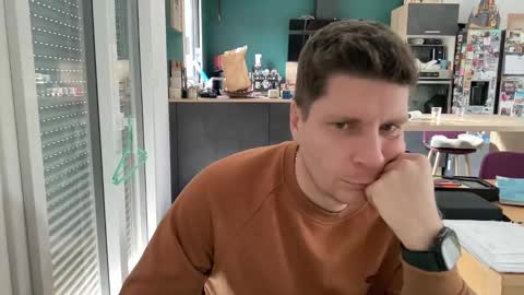 miklp8463 online show from 02-03-26, 08:41