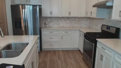 Snapshot of mikmagik chatting on 03-01-25, 11:26 Mikaylah online show from 03-01-25, 11:26