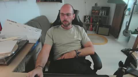 mikmik91 online show from 06-02-26, 02:41