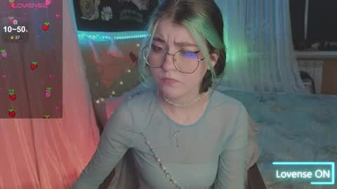 Snapshot of miko_meow chatting on 02-12-26, 07:31 Miko online show from 02-12-26, 07:31