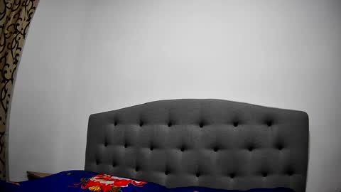 Mikyloveu online show from 12-26-24, 05:30