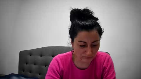 Mikyloveu online show from 03-30-26, 03:57