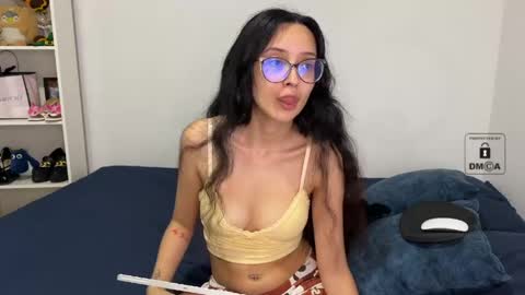 Mila and albert online show from 05-02-26, 12:37