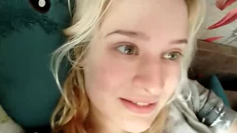 Mila 420 online show from 03-24-26, 09:47