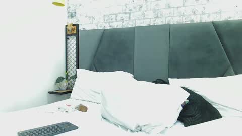 mila_adamss online show from 03-12-25, 01:51