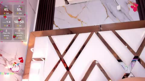 Camila online show from 04-18-26, 06:56