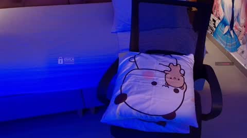 Milena  online show from 04-25-26, 11:13